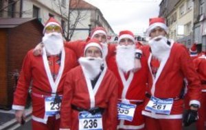 7ème course des Pères et Mères-NOËL à FORBACH